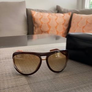 Tom Ford sunglasses, brown w tan gradient 😎